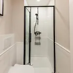 H75 Centre Διαμέρισμα *