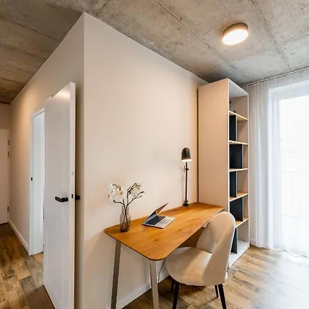 H75 Centre Apartamento *